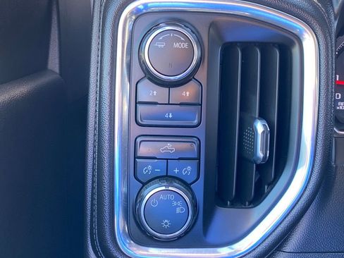 Used 2020 Chevrolet Silverado 2500 LT AWD/4WD image 28