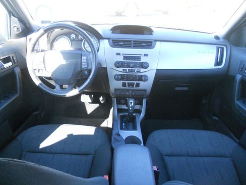 Used 2008 Ford Focus SE image 28