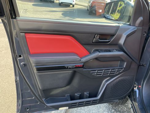 Certified 2025 Toyota Tacoma TRD Pro AWD/4WD image 16