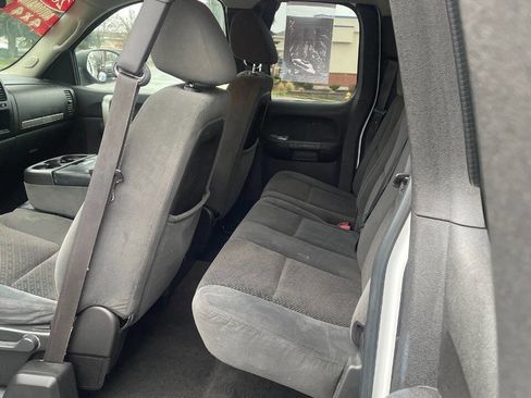 Used 2007 GMC Sierra 2500 SLE w/ SLE1 Preferred Package image 12