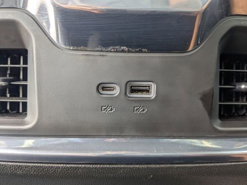 Used 2023 Chevrolet Silverado 1500 LTZ image 15