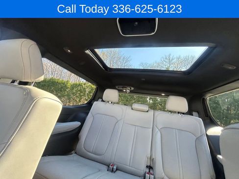 New 2026 Jeep Grand Wagoneer Limited AWD/4WD image 19