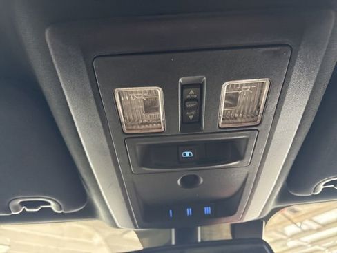 Used 2017 RAM 1500 Limited image 54