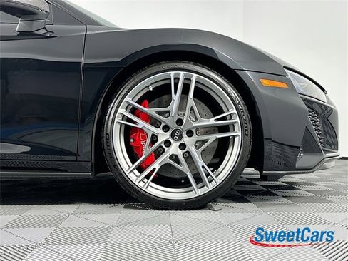 Used 2022 Audi R8 V10 performance image 41