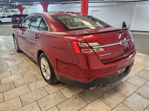 Used 2014 Ford Taurus SEL w/ Equipment Group 201A image 4