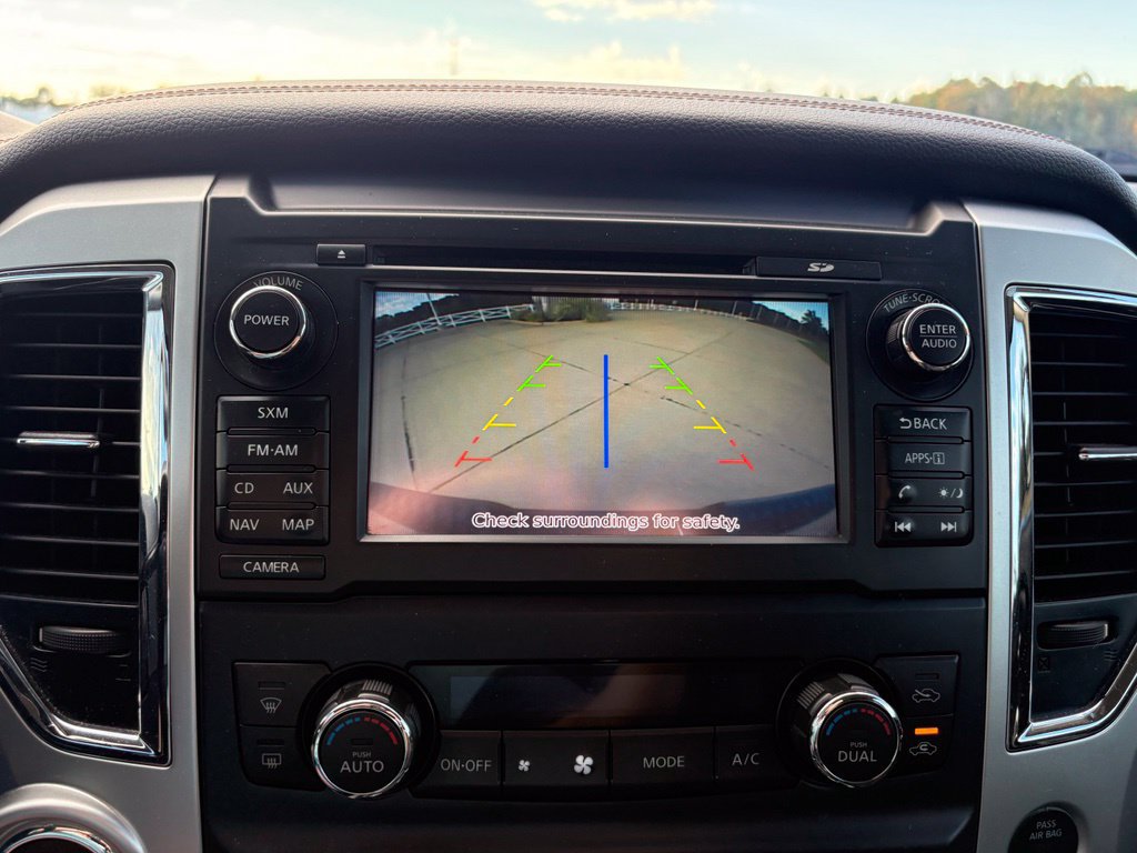 Used 2017 Nissan Titan SL AWD/4WD image 25