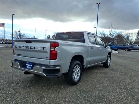 Used 2022 Chevrolet Silverado 1500 LT w/ LPO, Dark Essentials Package image 7