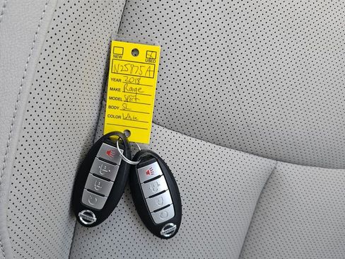 Used 2018 Nissan Rogue Sport SL w/ SL Premium Package image 25