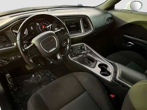 Used 2020 Dodge Challenger R/T image 23