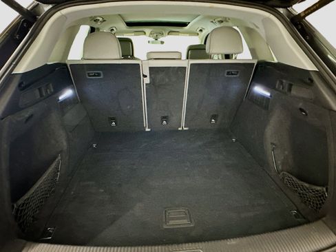 Used 2022 Audi Q5 2.0T Premium Plus image 31