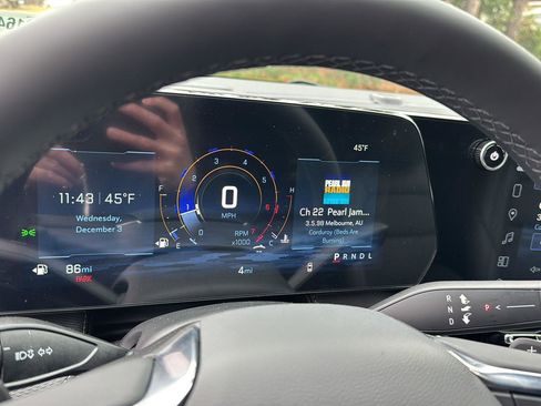 New 2026 Chevrolet Equinox LT w/ Convenience Package II image 20