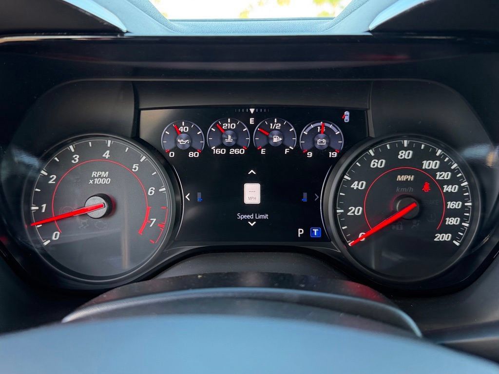 Used 2021 Chevrolet Camaro SS RWD image 21
