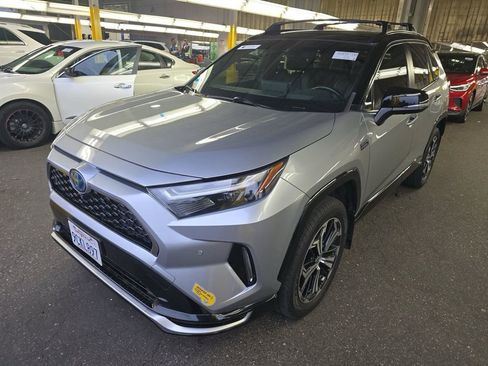 Used 2022 Toyota RAV4 XSE w/ Premium Package image 2