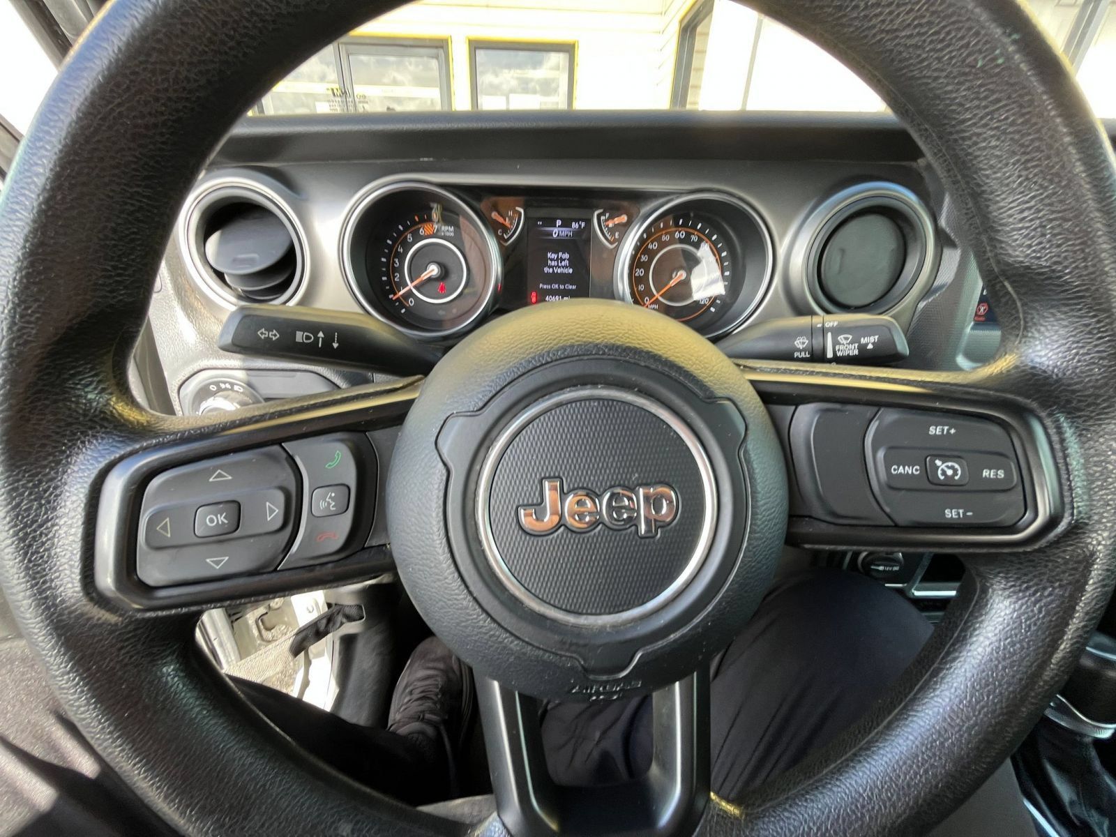 Used 2023 Jeep Wrangler Unlimited Sport AWD/4WD image 25