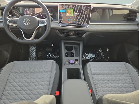 Certified 2026 Volkswagen Tiguan S FWD image 16