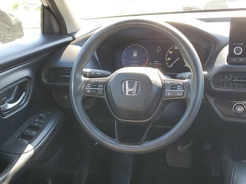 Used 2024 Honda HR-V LX image 11