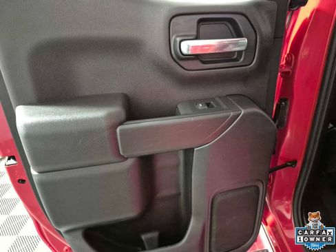Used 2021 Chevrolet Silverado 1500 Custom AWD/4WD image 23