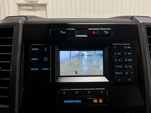 Used 2019 Ford F250 XL w/ Power Equipment Group AWD/4WD image 39