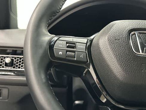 Used 2025 Honda Civic Sport image 17