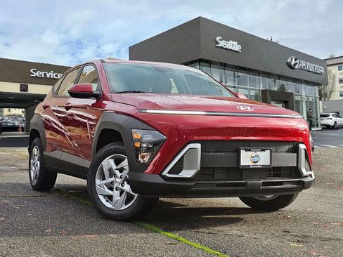 New 2026 Hyundai Kona SE image 1