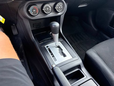 Used 2010 Mitsubishi Lancer ES FWD image 12