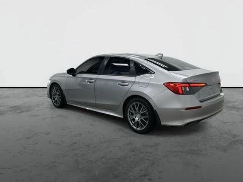 Used 2022 Honda Civic Sport image 8
