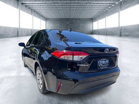 Used 2023 Toyota Corolla LE FWD image 4