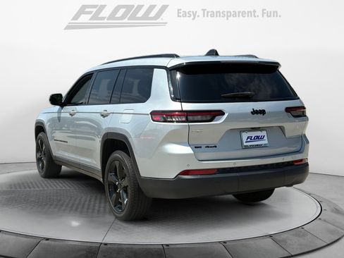 Used 2023 Jeep Grand Cherokee L Laredo AWD/4WD image 6