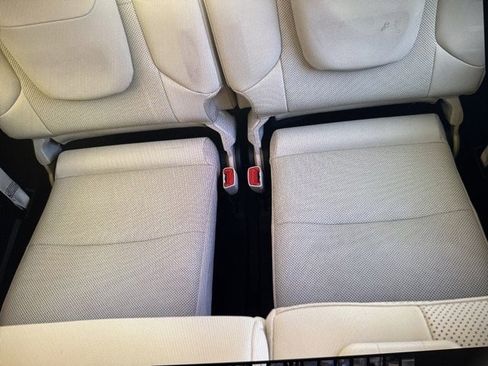 Used 2020 Lexus GX 460 Premium w/ Premium Package image 10