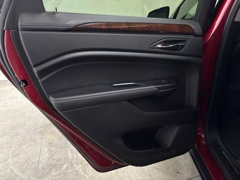 Used 2015 Cadillac SRX Luxury w/ Driver Awareness Package FWD image 29