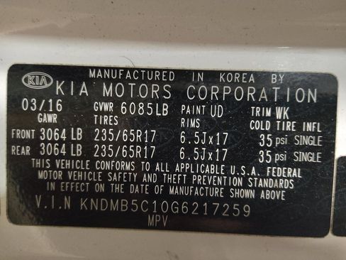 Used 2016 Kia Sedona LX w/ LX Essentials Premium Package image 33