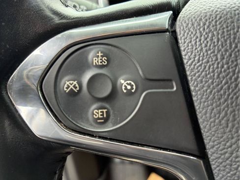 Used 2019 Chevrolet Traverse LT w/ LPO, Blackout Package AWD/4WD image 19