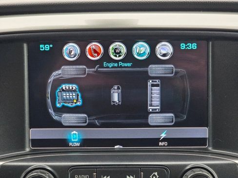 Used 2018 Chevrolet Silverado 1500 LT w/ LT Eassist Package image 14