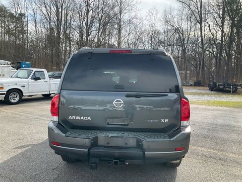 Used 2010 Nissan Armada SE image 6