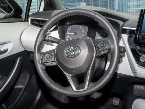 Used 2024 Toyota Corolla SE FWD image 20