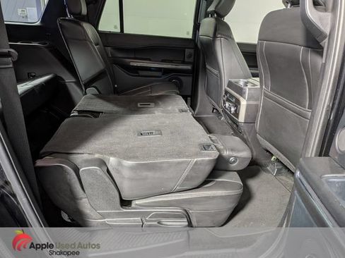 Used 2018 Ford Expedition Max XLT w/ Equipment Group 202A AWD/4WD image 41