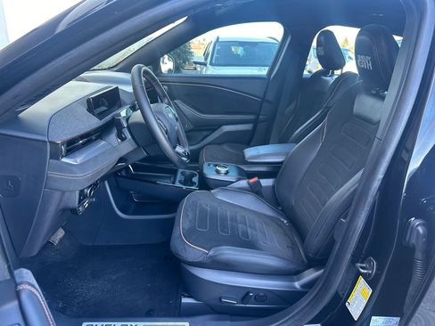 Used 2023 Ford Mustang Mach-E GT image 40