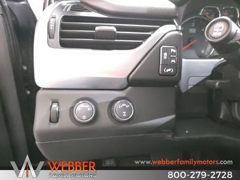 Used 2020 Chevrolet Tahoe LT AWD/4WD image 24
