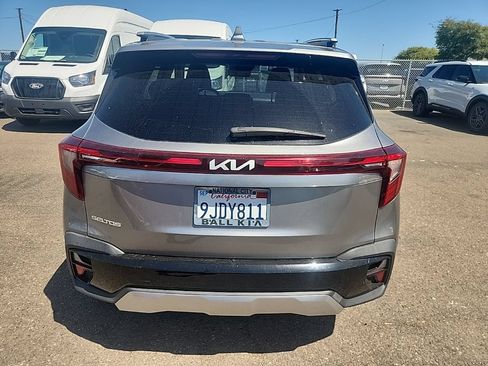 Certified 2024 Kia Seltos S FWD image 12