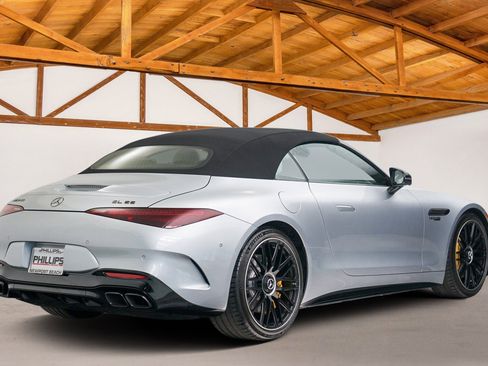 Used 2024 Mercedes-Benz SL 55 AMG 4MATIC image 7