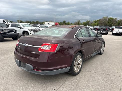 Used 2011 Ford Taurus Limited FWD image 12