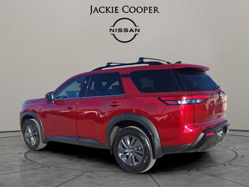 New 2026 Nissan Pathfinder SV image 3