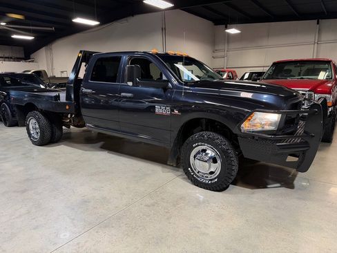 Used 2017 RAM 3500 Tradesman w/ Popular Equipment Group AWD/4WD image 52
