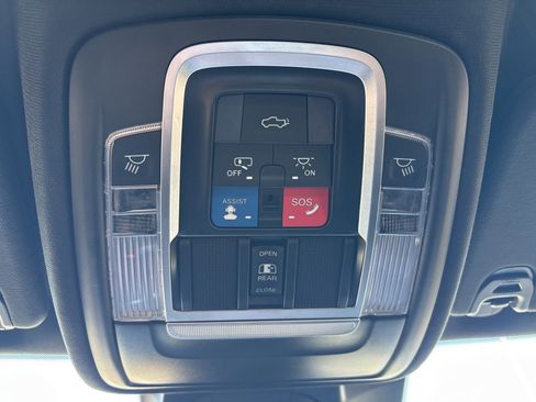 Used 2022 RAM 1500 Limited image 28