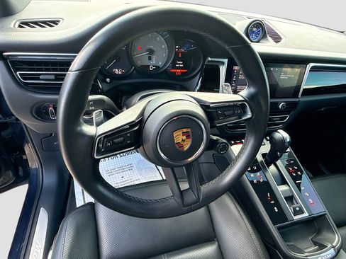 Used 2022 Porsche Macan S AWD/4WD image 38