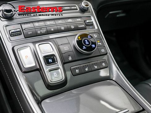 Used 2023 Hyundai Santa Fe Limited AWD/4WD image 13