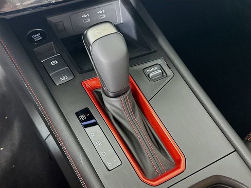 New 2026 Nissan Kicks SR w/ SR Premium Package FWD image 22