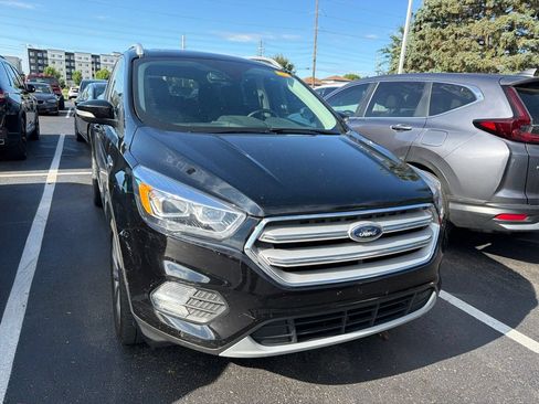 Used 2018 Ford Escape Titanium AWD/4WD image 5