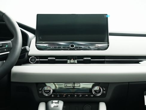 New 2025 Mitsubishi Outlander SEL image 29