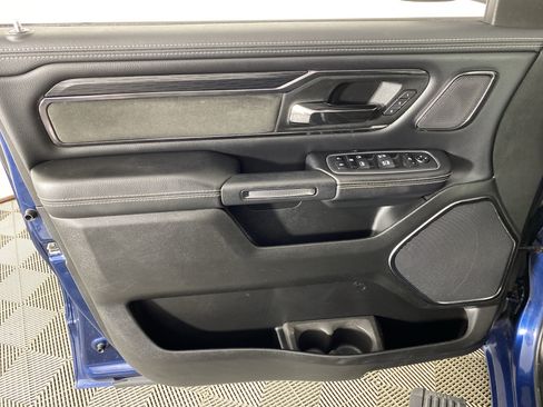 Used 2023 RAM 1500 Laramie AWD/4WD image 16